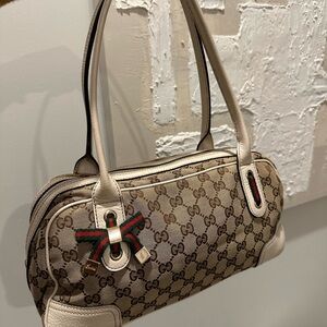 Gucci Cream Shoulder Bag with Monogram Pattern and Gold Accents